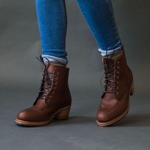 Heritage - Style 3406 CLARA WOMEN'S HEELED BOOT IN AMBER HARNESS LEATHER